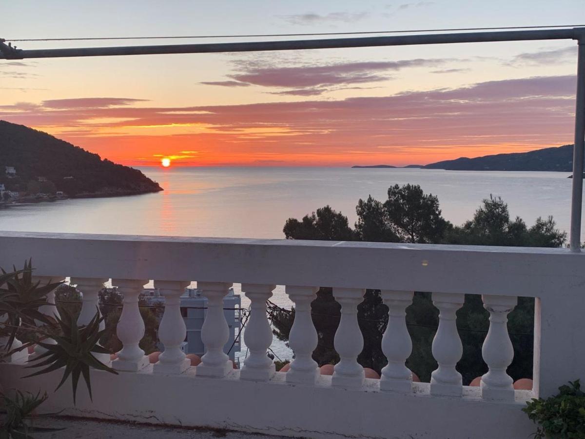Villa Loula Apartment II Poros Town Ngoại thất bức ảnh